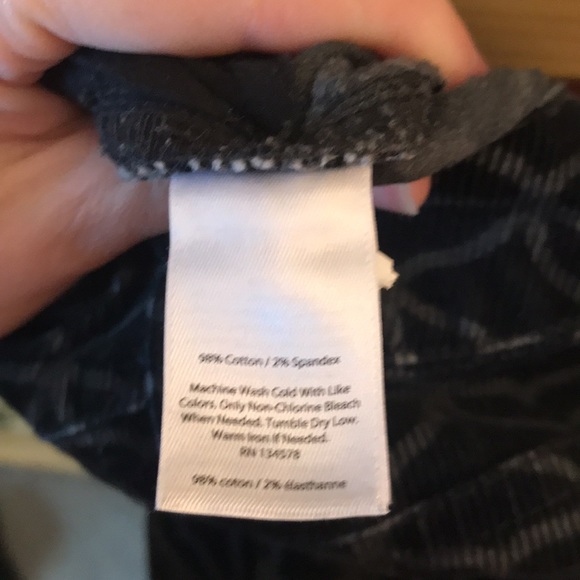 Vineyard Vines Whale Tail Printed Cords Size 4 - Picture 7 of 8